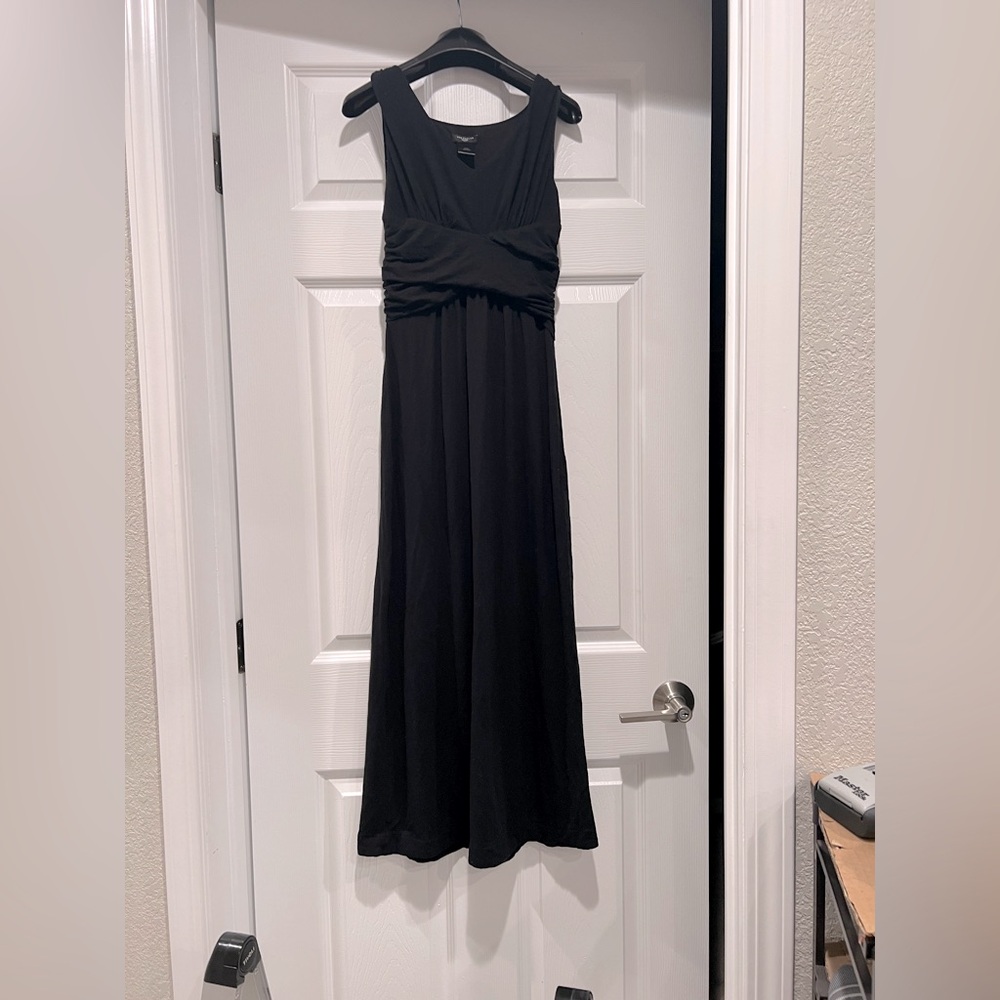 Ann Taylor petites maxi dress in black size PXXS
